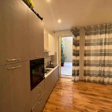 Sara B&B Nocleg ze śniadaniem Rzym